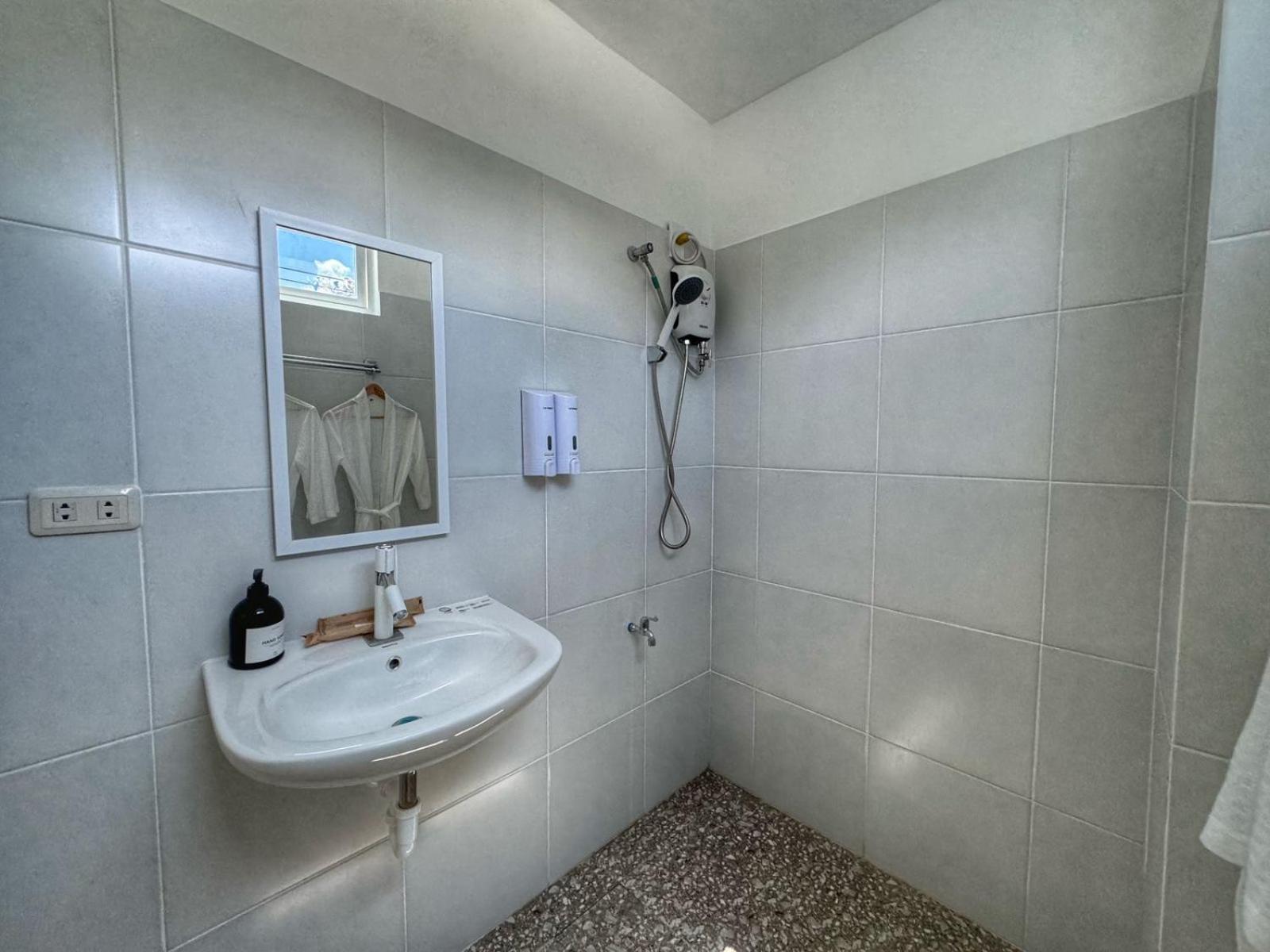 Appartement Cocorico Siquijor à San Juan  Extérieur photo