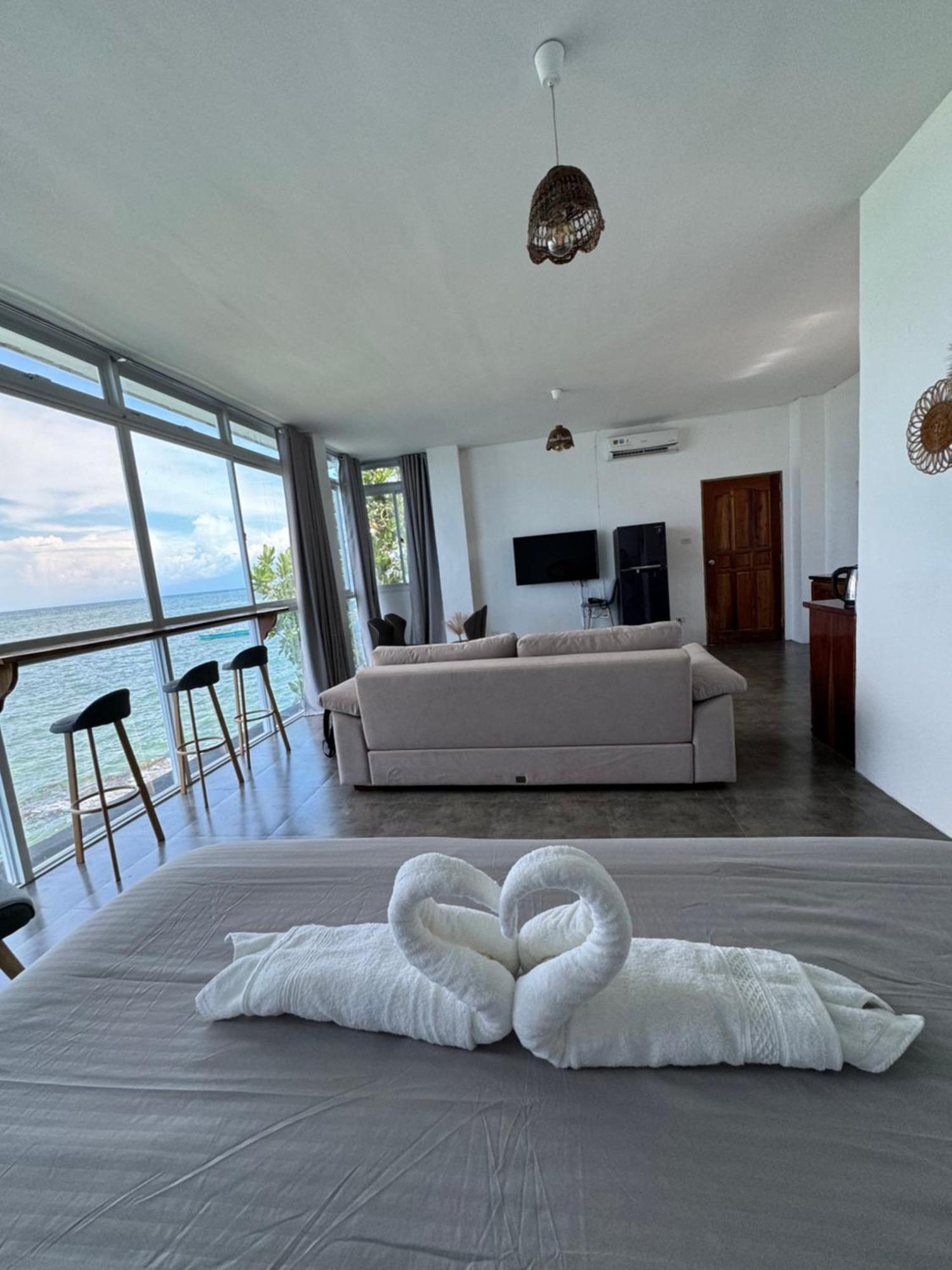 Appartement Cocorico Siquijor à San Juan  Extérieur photo